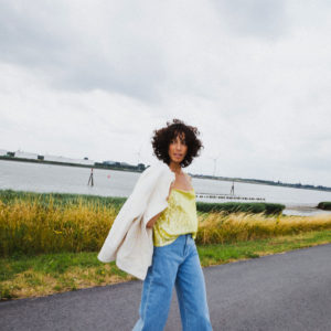 top yellow sequins – Image 3
