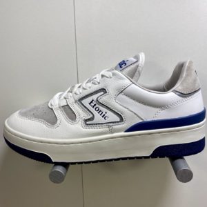 Etonic B481 sneakers in white leather with navy blue details