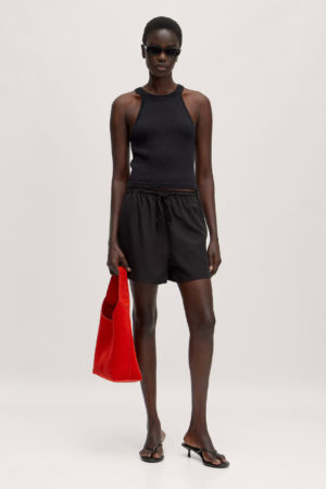 top yandra noir