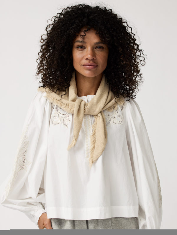 blouse helen