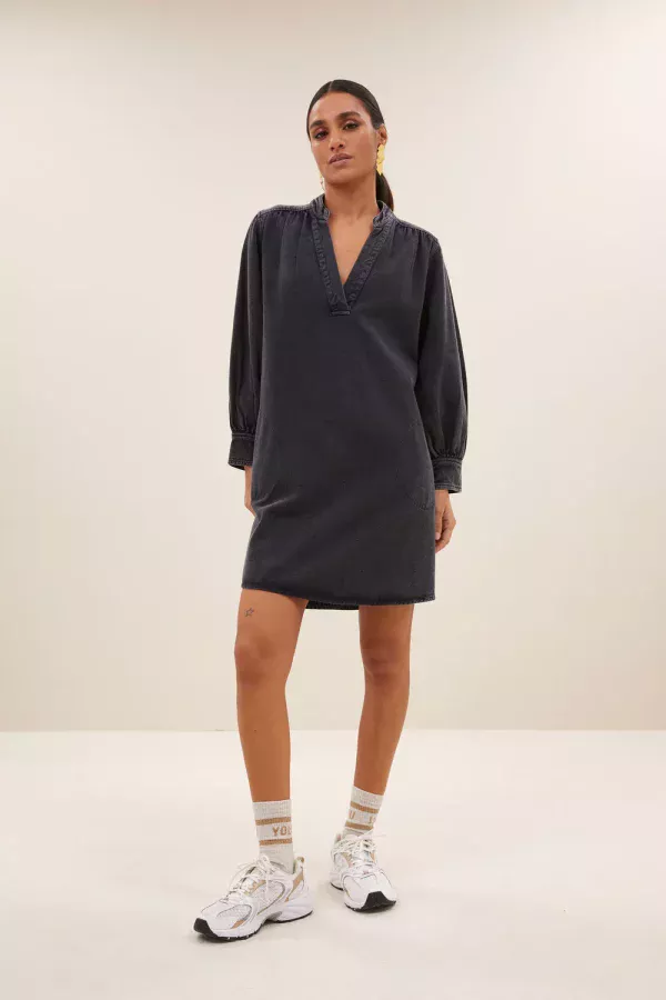 robe jina
