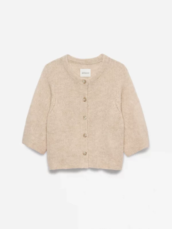 pull caroline oatmeal
