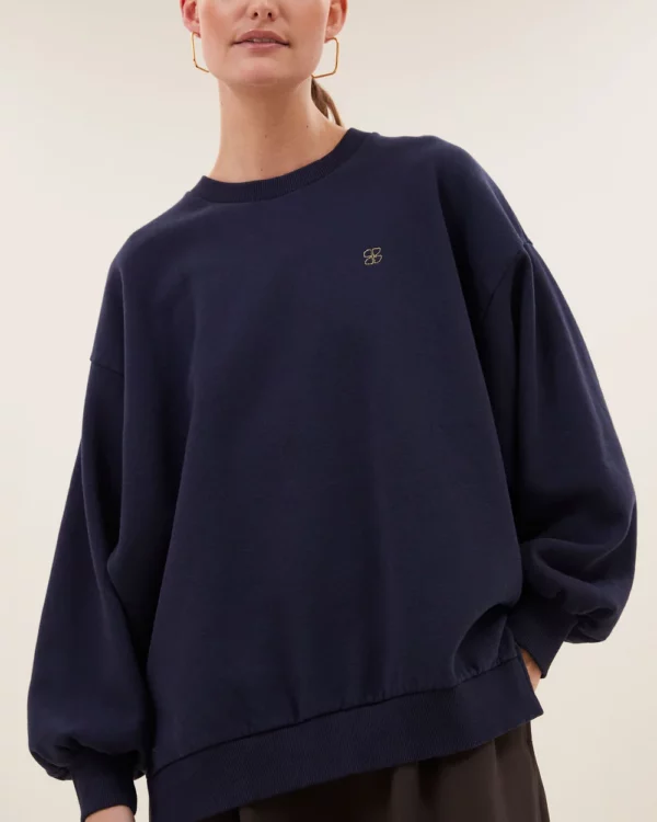 sweat lili long
